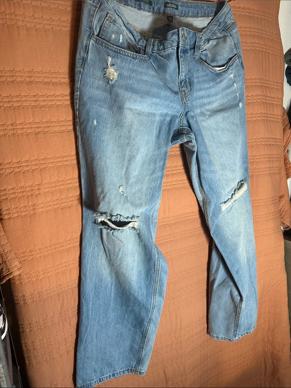 wild fable Light Wash Distressed Relaxed Fit Men’s Jeans